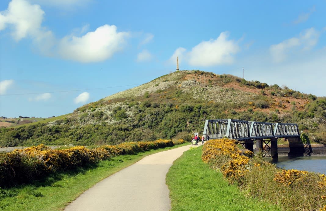 Fabulous unused railway line that now passes through Cornwall's countryside.