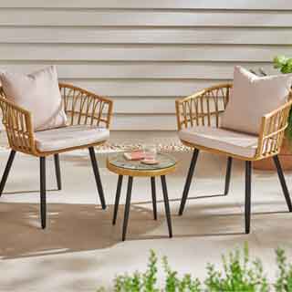 Bistro Sets & Tete-a-Tetes