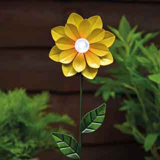 Solar Stake & Post Lights