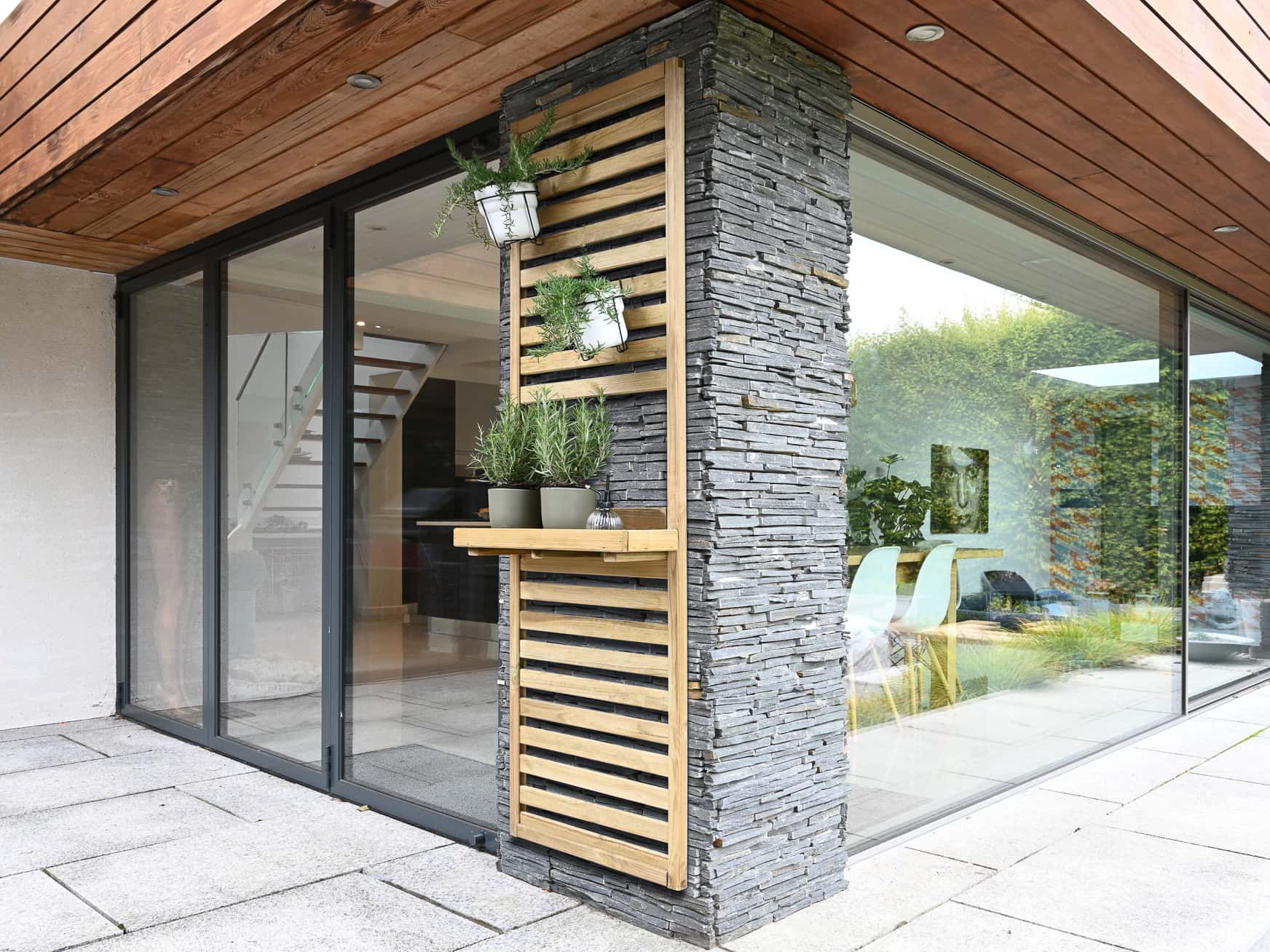5 Easy Ways to Modernise Your Garden With B&M B&M Lifestyle