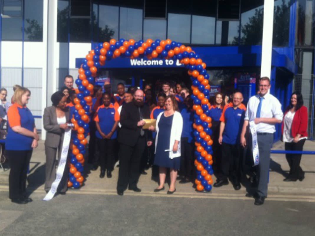 New Life In Leytonstone As B M Opens First Store In Town New Life In Leytonstone As B M Opens First Store In Town