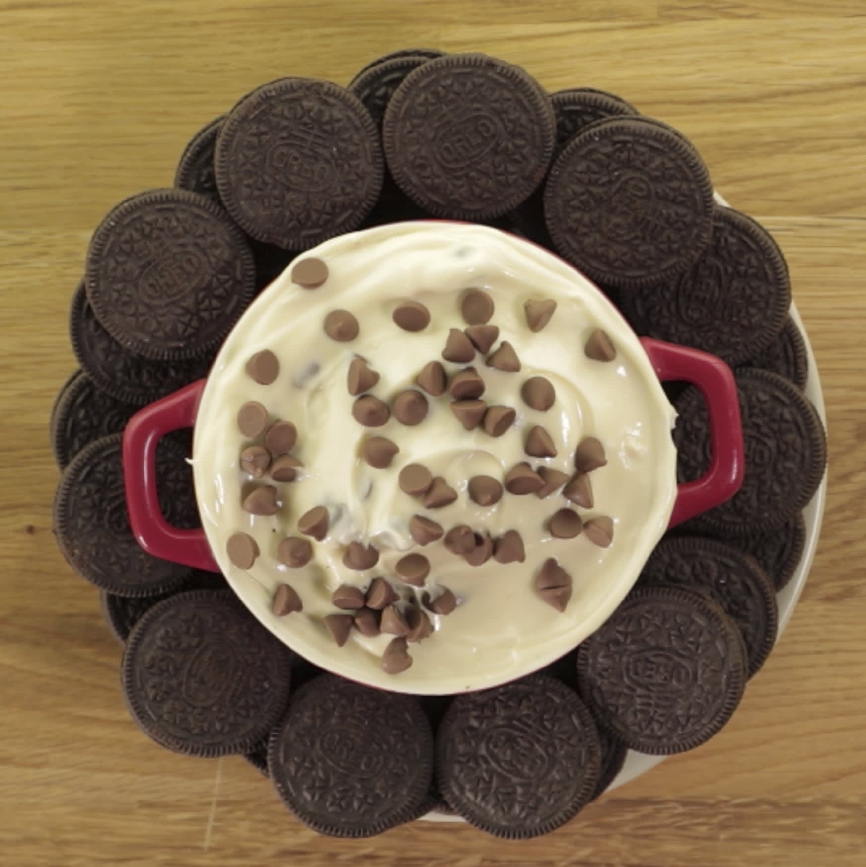 Baileys Chocolate Chip Dip