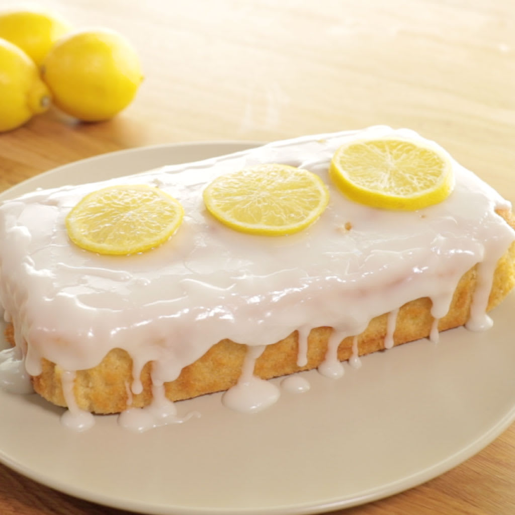 Lemonade Drizzle Cake
