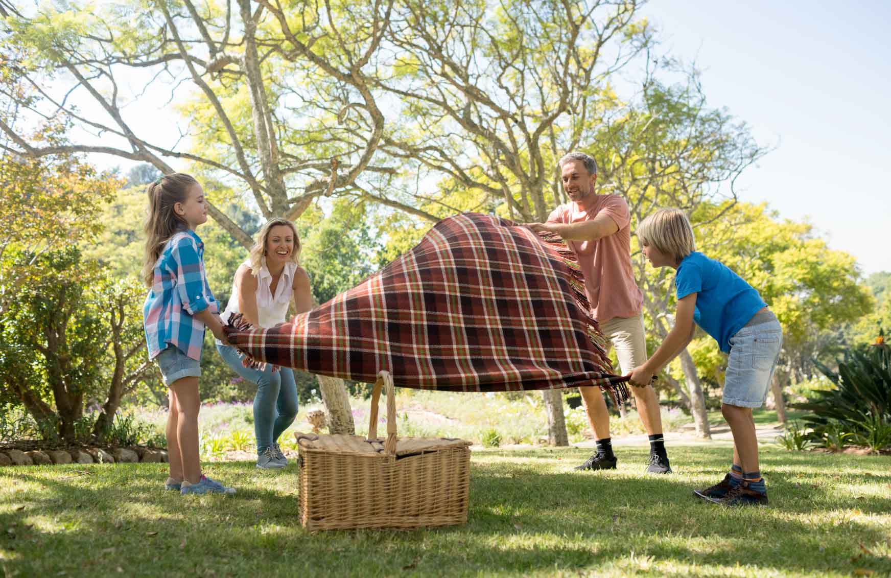 Top 5 Summer Activities for the Whole Family