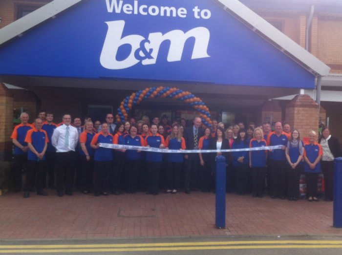Walsall Second B&M Store to Town