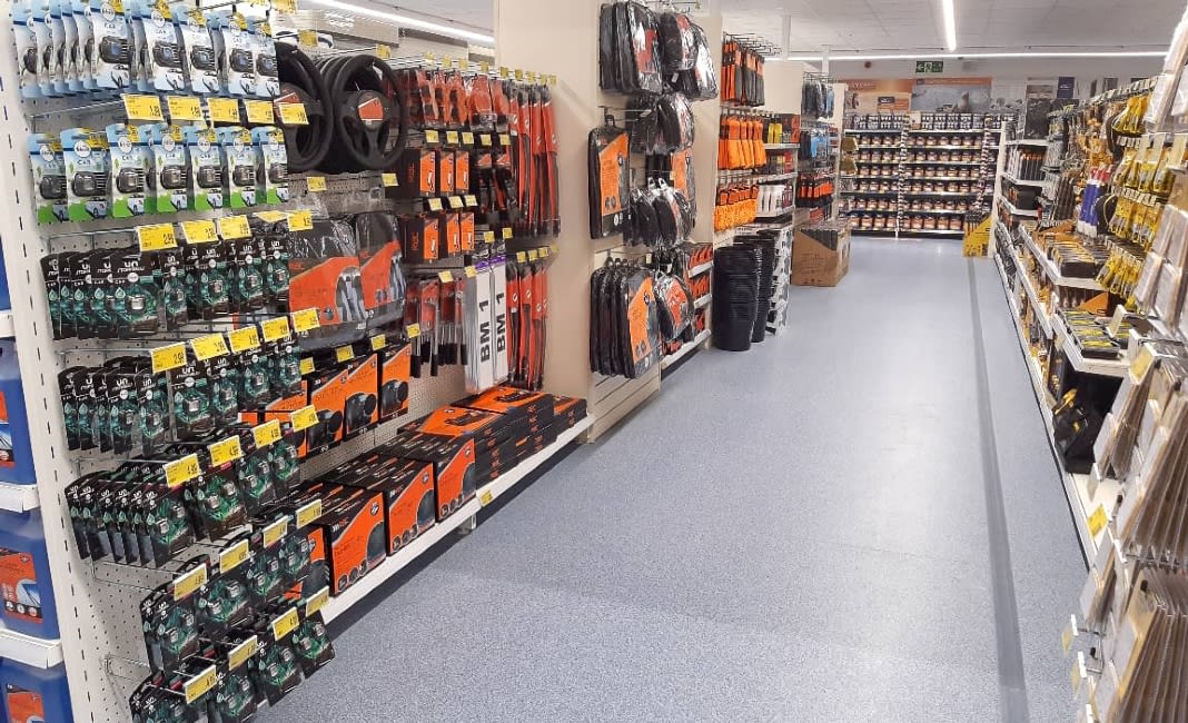 Local Food Bank Opens Brand New B&M Store in Andover B&M Stores