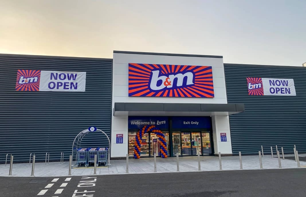 London Brand New B&M Store in Kidbrooke B&M Stores
