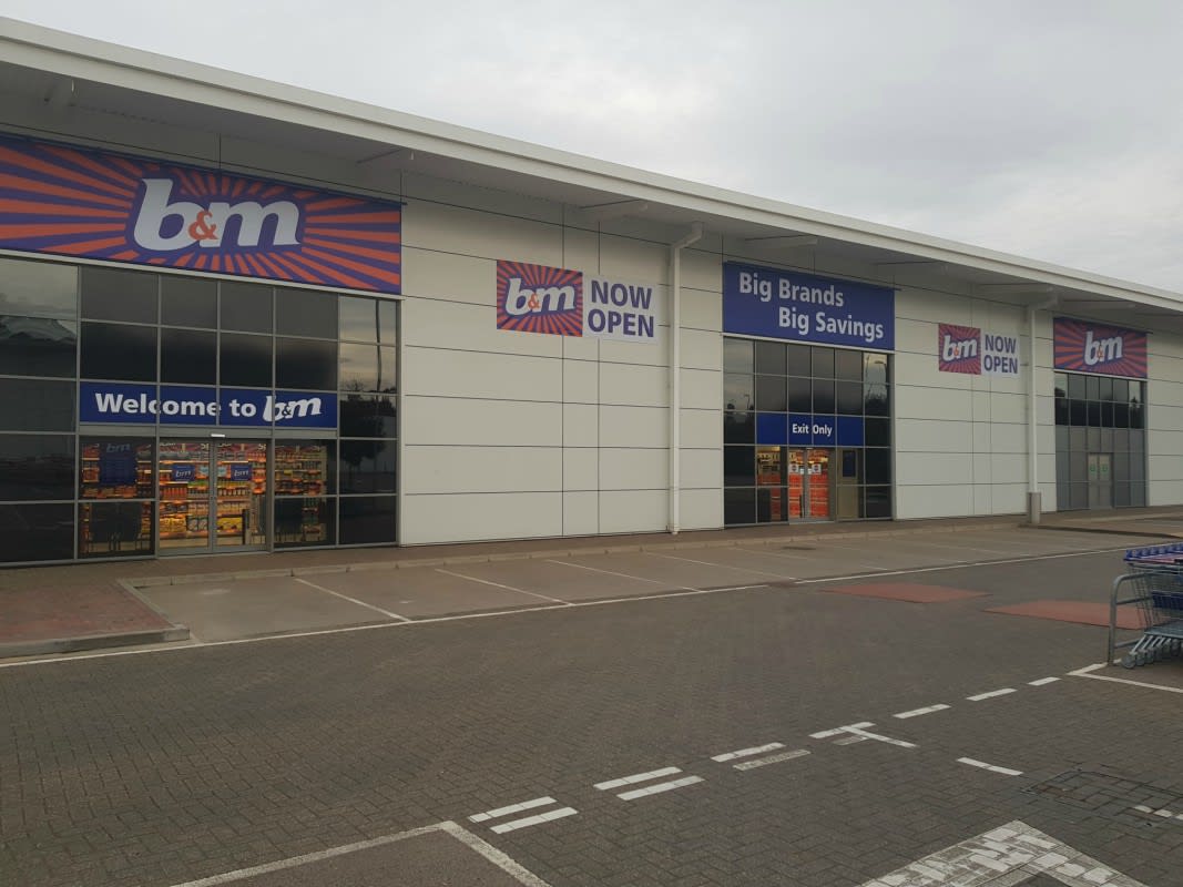 Daventry New B&M Store on Abbey Retail Park
