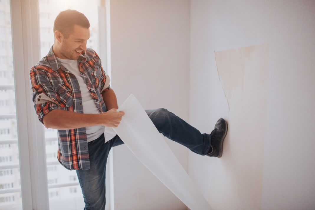 Essential Tips for Hanging Wallpaper A Beginner's Guide