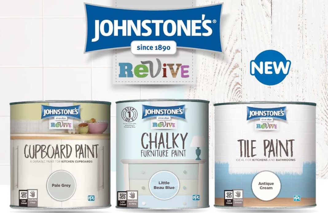 Howto Revive Old Drawers with Johnstone’s Chalky Furniture Paint B&M