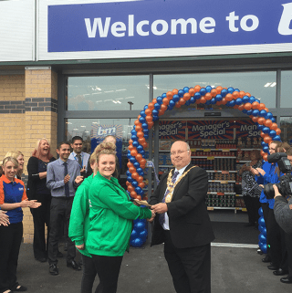 Wednesbury store opening by representatives from St. Giles Hospice and the Mayor Derek Rowley.