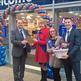 Shirley store being opened by the Mayor and Solihull Children who raise money for Charity gratefully received £250 worth of B&M vouchers.