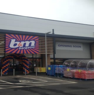 A first look at the brand new B&M St Neots store