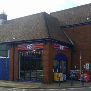 The new B&M Braintree store on opening day.