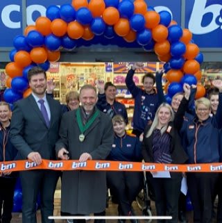 Store staff at B&M's new store in Hednesford were delighted to welcome the local mayor and local charity Newlife Cannock. The charity received £250 worth of B&M vouchers for taking part in B&M's special day.
