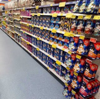 B&M's brand new store in Market Drayton stocks an amazing and ever-changing pet range, from dog and cat food to toys and pet bedding.