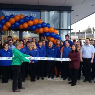 B&M Westwood being officially opened by Cynthia Cherry, Northern Ireland Regional Co-ordinator for Macmillan Cancer Care, who also received £250 worth of B&M vouchers.