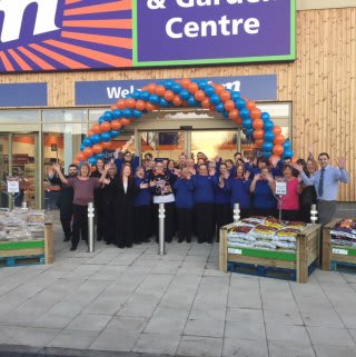 B&M's Stenhousemuir store team are excited to welcome their first customers on opening day.