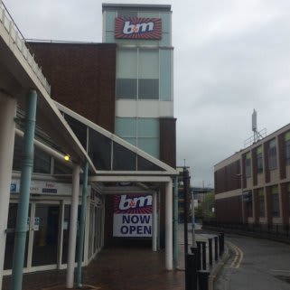 B&M's Bury store moved into its new home at Mill Gate Shopping Centre on Saturday.