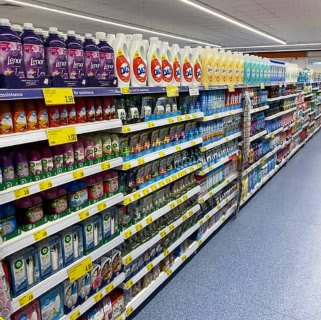 317-bandm-st-helens-peasley-retail-park-store-317-04