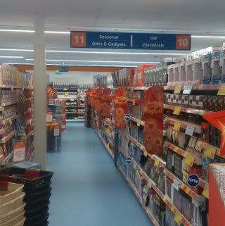 Pop into B&M's newest store in Callington and browse a great range of Christmas and seasonal lines, from confectionery to Christmas decorations and lights.