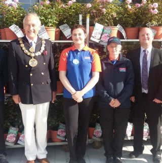 Mayor of Salisbury, Councillor Derek Brown OBE and representatives from Home Start Salisbury were B&M's special VIP guests for the day. Home Start were awarded £250 worth of B&M vouchers, as a thank you for taking part in the store opening.