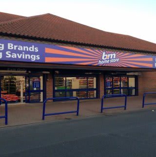 B&M Home Store in Willerby, Kingston Upon Hull. The store is located at the Willerby Shopping Centre, Beverly Road.