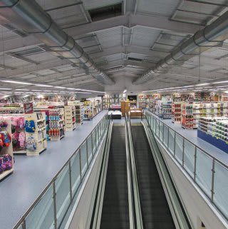 Overview of Fort Kinnaird store.