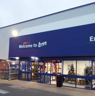 The storefront of B&M's new Somercotes Home Store & Garden Centre