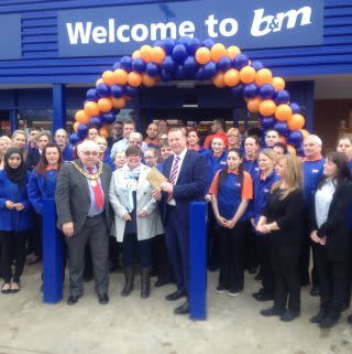 The new Spondon store on Mega Loughton Lane was opened by Mayor Paul Pegg and Sally Thomspon from local charity Derby’s Autistic Fundraising Group.