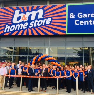 B&M Foss Island's store team can't wait to open their doors for their first customers on opening day. The store opened in York on Friday morning (14th September 2018).