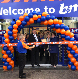 The ribbon is cut at B&M's brand new store in Clayton to officially mark the opening.