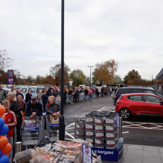 Tonbridge was buzzing with excitement on Saturday, with shoppers queuing through the Cannon Lane Retail Park car park. B&M opened its 600th store in the town.