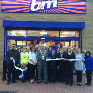 The new B&M store is officially opened by Rossendale Borough Council's Mayor Granville Morris.