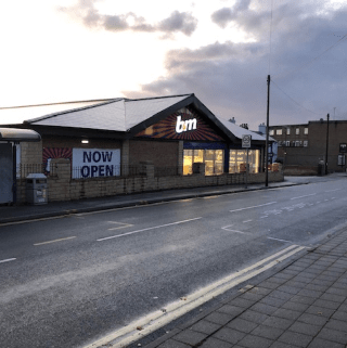B&M's newest store opened its doors on Thursday (10th October 2019) in Hoyland. The B&M Store is located in the heart of the town on Market Street.