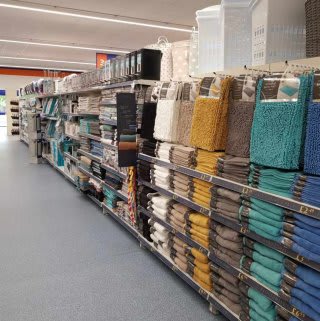 B&M's brand new store in Lydney stocks a great selection of bathroom essentials, from towels and face cloths to bath mats.