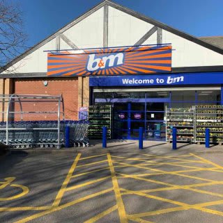 B&M opened its latest store in Kirkby-in-Ashfield on Wednesday (27th February 2019). The store occupies a central location in the town on Station Street.