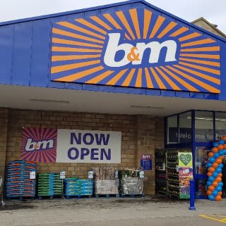 B&M's newest store opened its doors on Thursday (28th March 2019) in Todmorden. The B&M Store is located near to the town centre on Halifax Road.