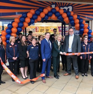 The store team is ready and the ribbon's been cut! B&M is open for business in Newmarket! You'll find B&M's newest store located in the heart of the town at The Guineas Shopping Centre.