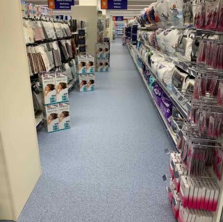 B&M's brand new store in Crawley stocks an extensive bedding range, from duvets and pillowcases to fitted sheets, memory foam pillows and mattress protectors.