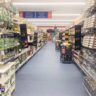 B&M's brand new store in Huddersfield stocks a stunning range of giftware.