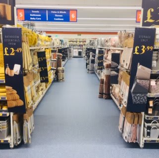 B&M's brand new store in Huddersfield stocks a great range of soft furnishings and home textiles, from cushions and throws to curtains, rugs and bedding.