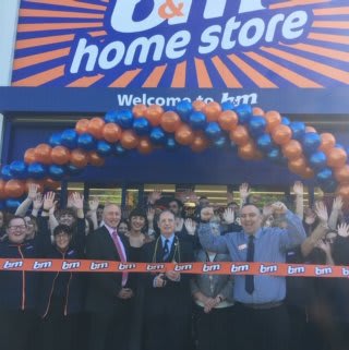 Store staff at B&M's new store in Newcastle-upon-Tyne were delighted to welcome representatives from The Millin Charity, the store's chosen charity for opening day. The charity received £250 worth of B&M vouchers for taking part in B&M's special day. Local Mayor Cllr David Cook was also in attendance.