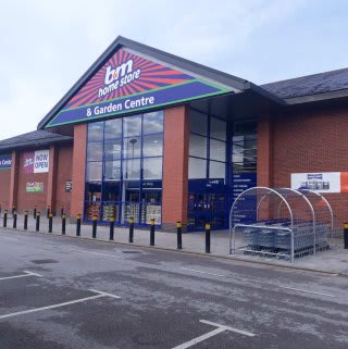 B&M's newest store opened its doors on Saturday (17th June 2019) in Sandbach. The B&M Store is located near to the town centre on Old Mill Road.