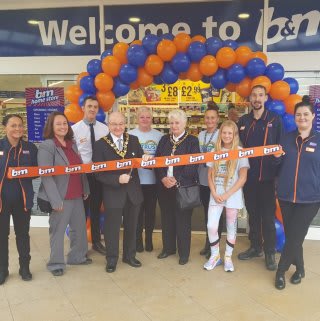 Store staff at B&M's new store in Heywood were delighted to welcome local mayor, Councillor Billy Sheerin who cut the ribbon to officially open the store. Local charity Trewan Sands Children's Trust joined the mayor as special guests for the morning, receiving £250 in B&M vouchers as a thank you for their hard work in the community.