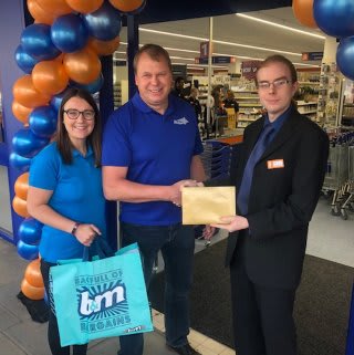 Store staff at B&M's new store in Hitchin were delighted to welcome representatives from Phase Hitchin, the store's chosen charity for opening day. The charity received £250 worth of B&M vouchers for taking part in B&M's special day.