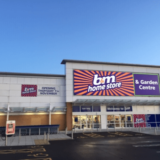 B&M's newest store opened its doors on Wednesday (7th November 2019) in Portsmouth. The B&M Store is located near to the town centre at Ocean Retail Park.