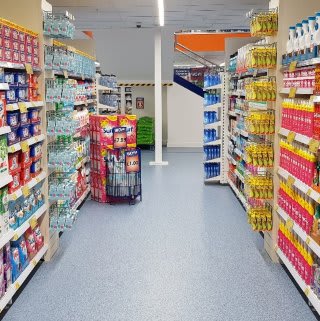 B&M's brand new store in Brecon stocks a huge range of cleaning products, from the biggest brands like Daz, Ariel, Comfort, Fairy and many more.