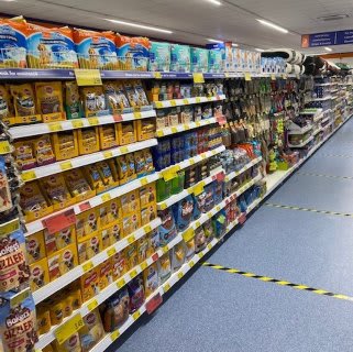 B&M's brand new store in Havant stocks an amazing and ever-changing pet range, from dog and cat food to toys and pet bedding.