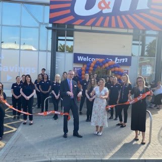 The store team is ready and the ribbon's been cut! B&M is open for business in Tunbridge Wells! You'll find us at North Trading Estate, located to the north east of the town centre.